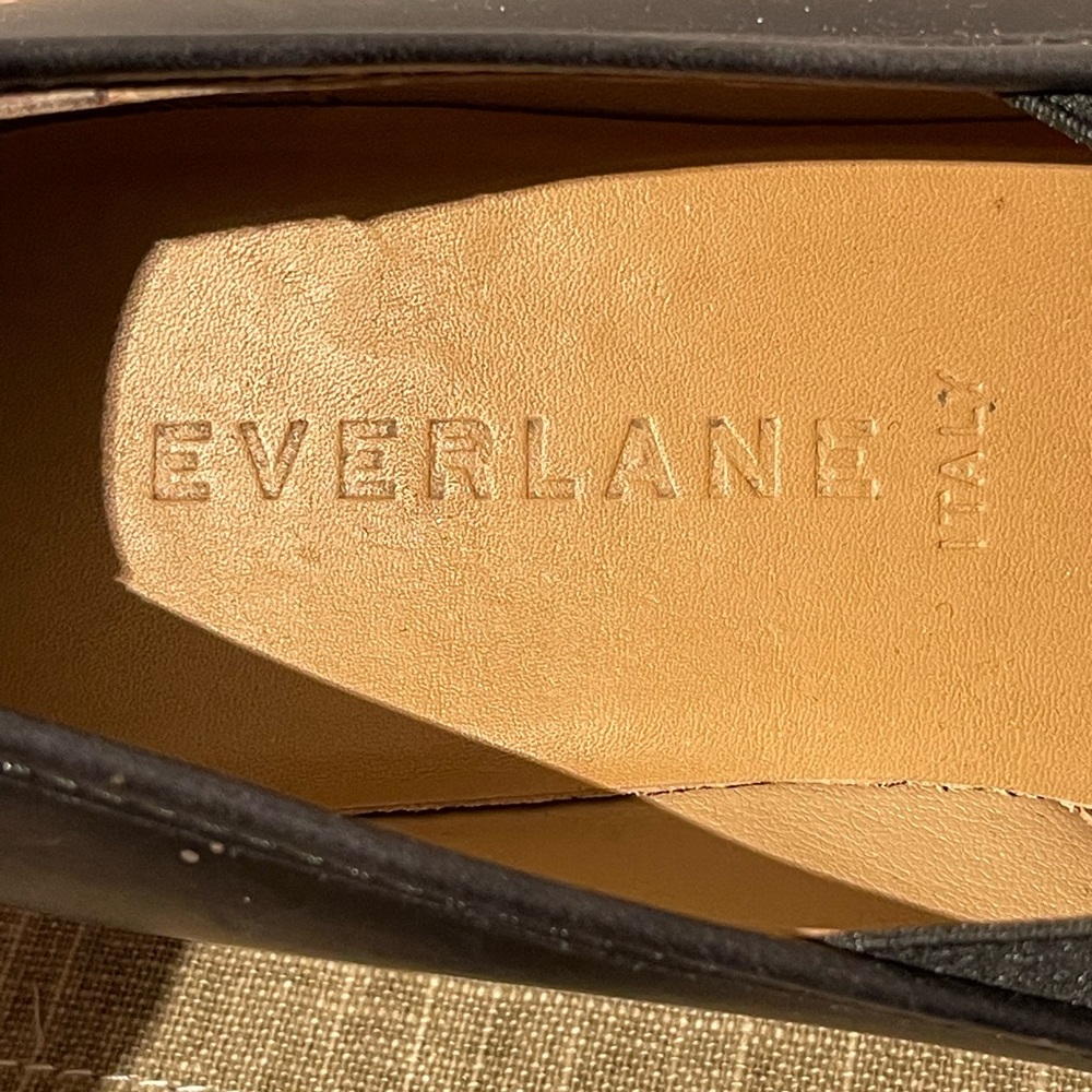 Everlane Street Slip On Almond Toe Flat Loafer 9 Black Leather GUC - Picture 5 of 7